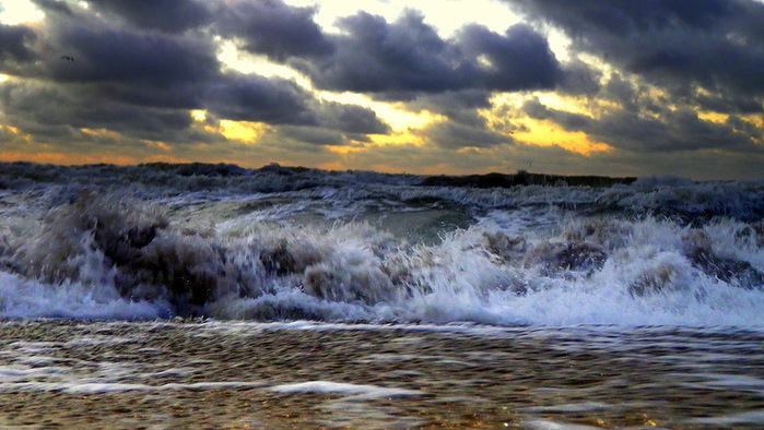 0_7671d_1d4c4e9f_XL (700x394, 113Kb)