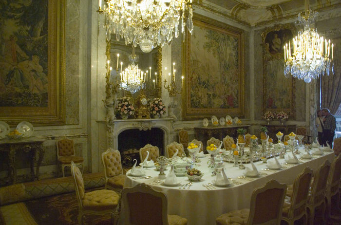 All sizes  The Dining Room, Waddesdon Manor, Buckinghamshire  Flickr - Photo Sharing! (700x462, 835Kb)