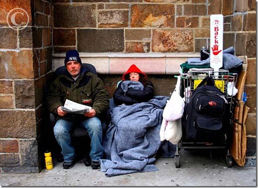 3437398_homeless_new_york_city_usa_a70591495_jpg_thumb4 (530x388, 88Kb)