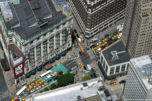 3437398_View_on_Macys_from_Empire_State_Building (640x427, 177Kb)