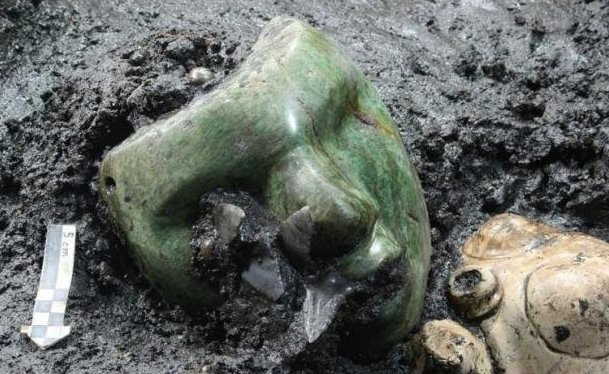 3862295_smallTeotihuacanpyramidmask_1_ (609x374, 75Kb)
