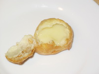 custard in Profiterole (200x150, 13Kb)