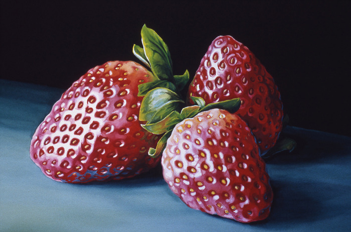 3_Strawberries_by_RSF24 (700x462, 111Kb)