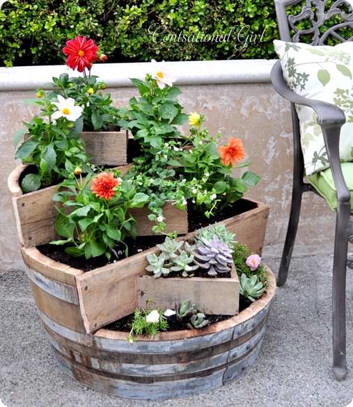 kates-tiered-recycled-wine-barrel-planter_thumb (507x585, 163Kb)