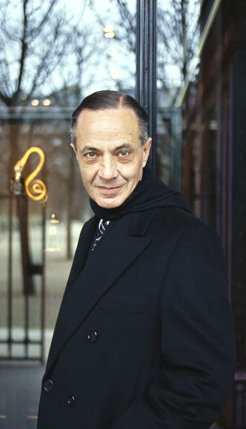 serge-lutens-2.jpg (246x429, 92Kb)