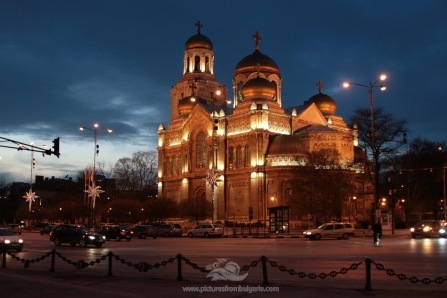 2834233_varna_cathedral_night_large (447x298, 40Kb)