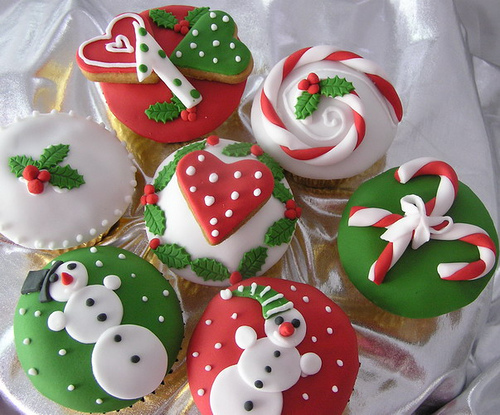 christmas-cupcakes-02 (500x415, 134Kb)