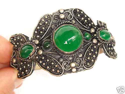 tibet-beautiful-green-jade-bracelets-62ee3 (500x375, 18Kb)