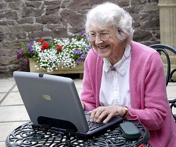 social-grandmom (350x292, 36Kb)
