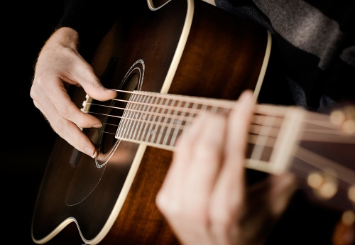 guitar-hands2 (500x345, 55Kb)