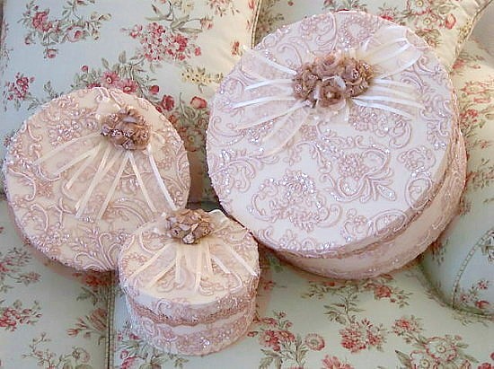 hatbox127045 (550x411, 80Kb)