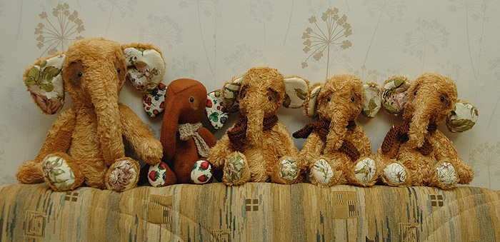 elephants (700x339, 122Kb)