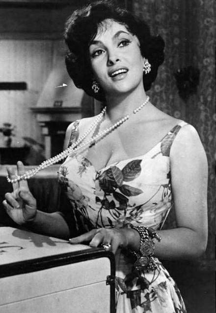 gina-lollobrigida-011 (440x636, 51Kb)