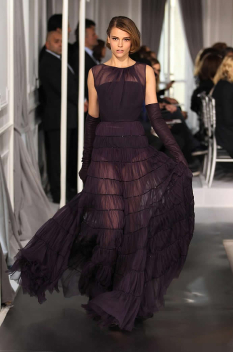 1329383542_collection_of_haute_couture_spring_2012_by_dior_33 (463x700, 223Kb)
