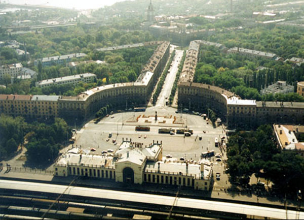Врн 1990-е Вокзал Воронеж-1 (600x433, 81Kb)