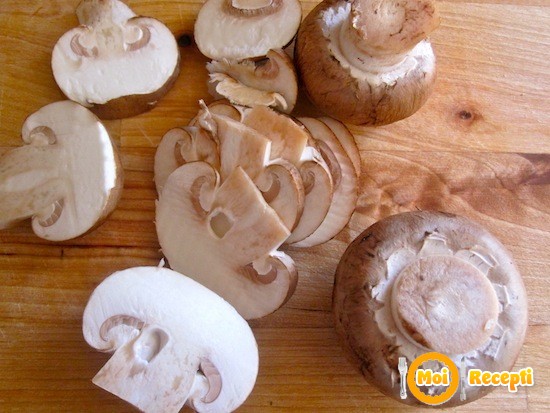 1299872145_mushrooms (550x413, 71Kb)