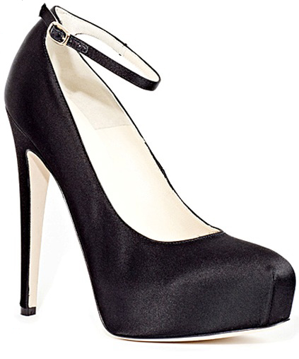 Blake-Lively-in-Brian-Atwood1 (423x508, 109Kb)