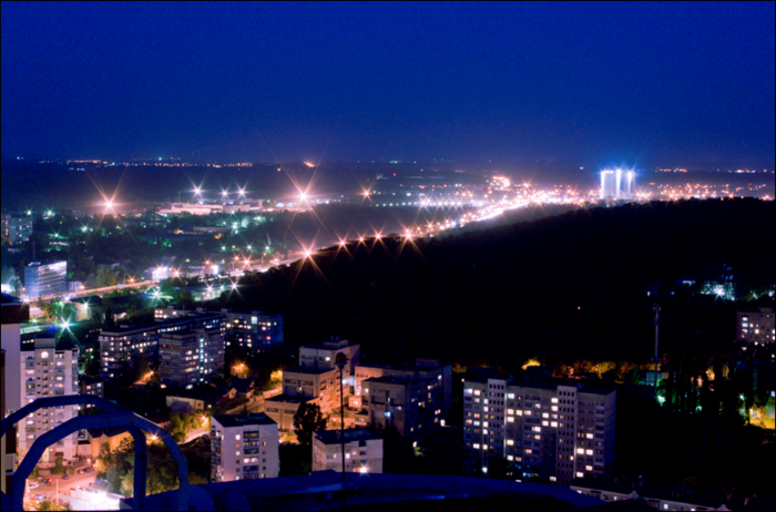 7.  ,   ,  ,      Ramada Encore Kyiv (700x462, 520Kb)