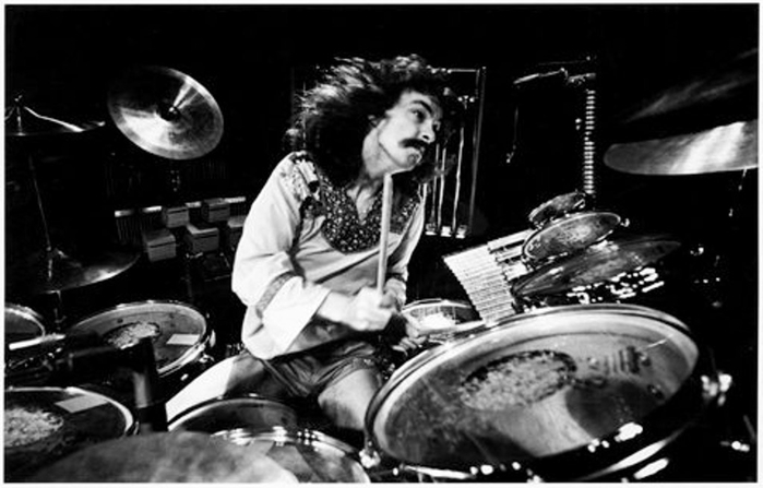 Neil Peart (700x447, 151Kb)