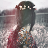 1435012237_fashionfieldgirlhairrosesFavim (100x100, 36Kb)