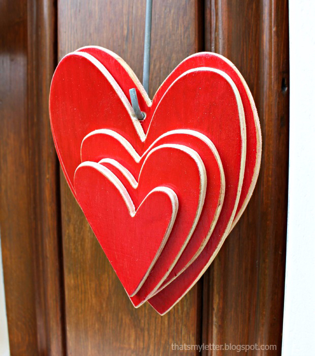 house-shape-door-decor-hearts (618x700, 492Kb)