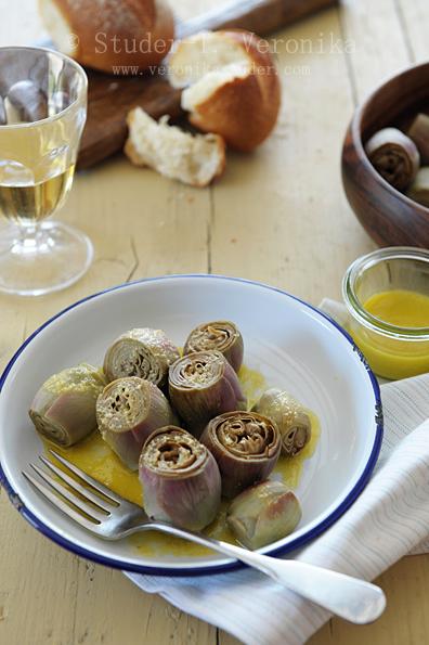 Artichoke in garlic vinaigrette (396x595, 37Kb)