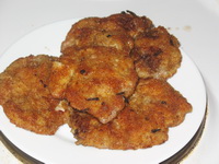 chops on a plate (200x150, 26Kb)