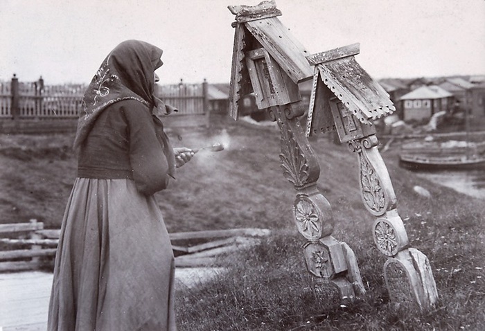 1334863294_Arhangel_skiy_Onezhskiy_i_Kemskiy_uezduy__Imperatorskaya_arheologicheskaya_komissiya_Institut_istorii_mirovoy_kul_turuy_IIMK_RAN___0_47693_5fdb785a_XL (700x478, 105Kb)