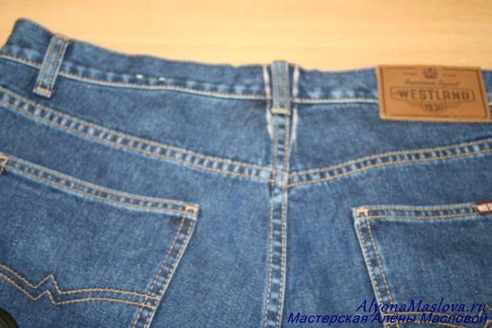 2. Вместо заплатки, дырки на джинсах можно заштопать