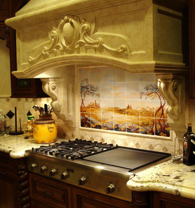 Fields_of_Tuscany_kitchen_backsplash_stone_hood_peterson1 (656x700, 178Kb)