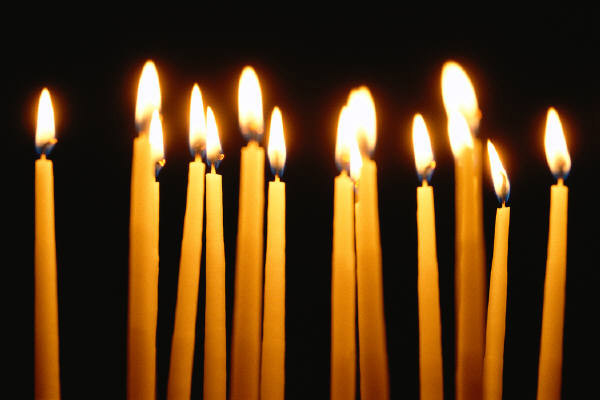 candles (600x400, 49Kb)