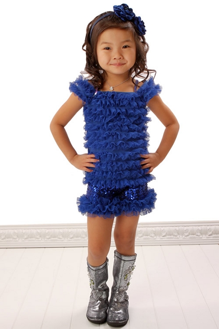 twirl-royal-blue-sequin-shorts-and-ruffled-top (433x650, 126Kb)