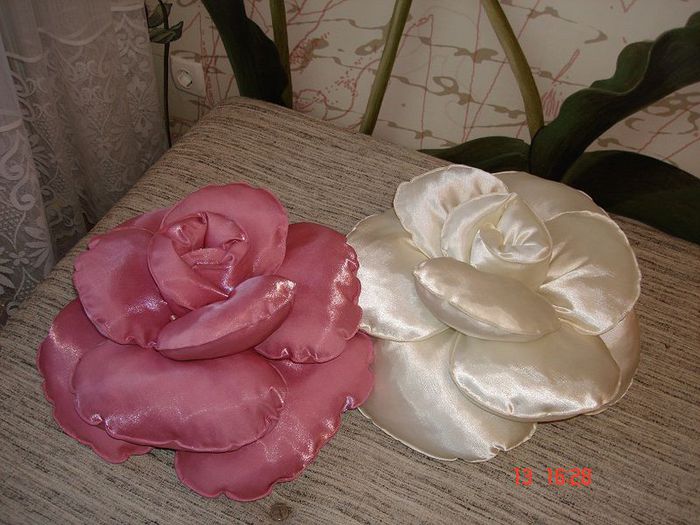 Как сделать розу из ленты атласной – инструменты и материалы