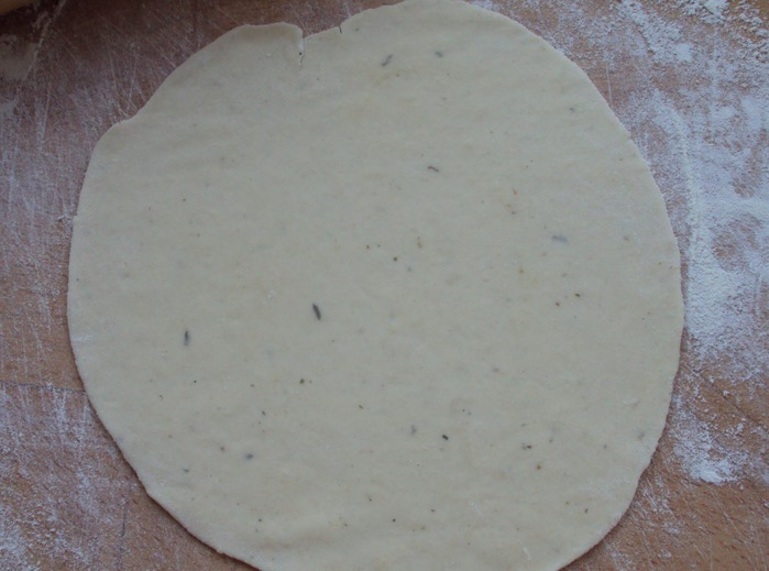 chapati-raskatat-lepeshku-1024x760 (700x519, 72Kb)