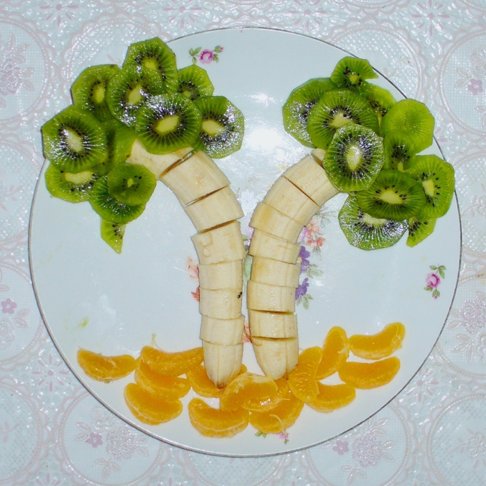 Оригинальные украшения из овощей и фруктов