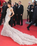 Превью eva-longoria-65th-cannes-film-festival-05 (555x700, 268Kb)