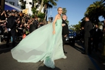 Превью Diane Kruger 2012-05-16 - Opening Ceremony and Moonrise Kingdom 009 (700x465, 255Kb)