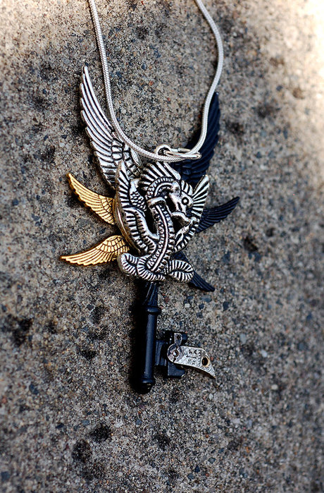 dragon_fighter_key_necklace_by_keyperscove-d4rqa78 (460x700, 161Kb)