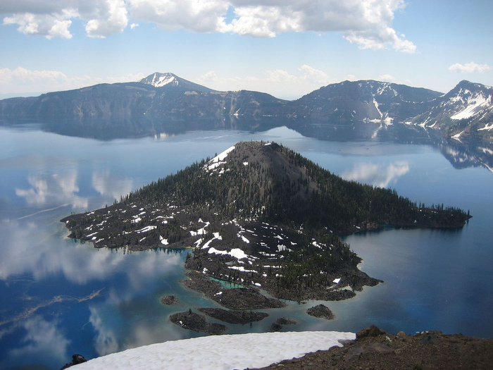 Wizzard_island_crater_lake_5 (700x525, 173Kb)