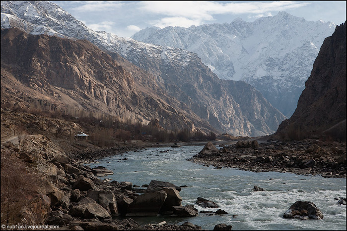 pamir (9) (700x467, 161Kb)