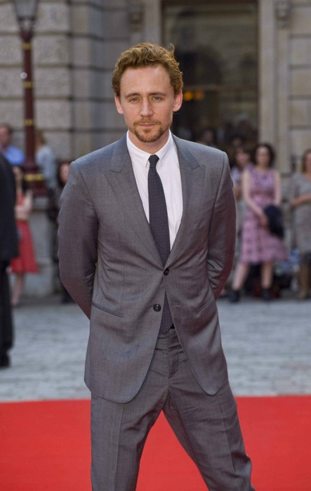 2190673_Tom_Hiddleston34 (443x700, 175Kb)