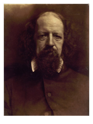 alfred-tennyson-poet-laureate-of-england-in-an-1867-portrait-by-julia-margaret-cameron (366x488, 34Kb)