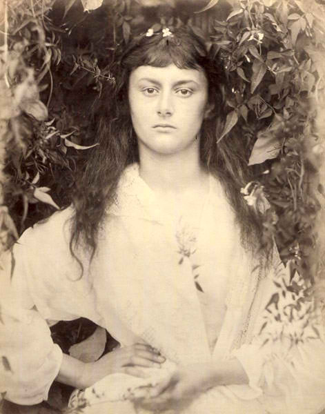 Pomona 1872.jpgPomona (Alice Liddell - the real-life Alice in Wonderland as a young woman (471x600, 46Kb)