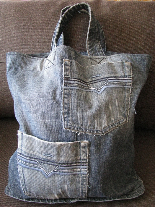 СУМКА из джинсов | Denim jeans recycled, Upcycle jeans, Denim bag