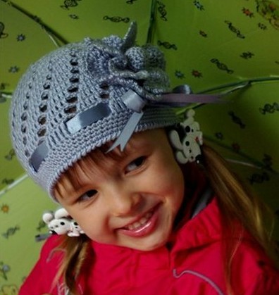 Детская ажурная шапочка с ленточкой и цветком,связанным крючком/4683827_20120615_132026 (396x419, 41Kb)