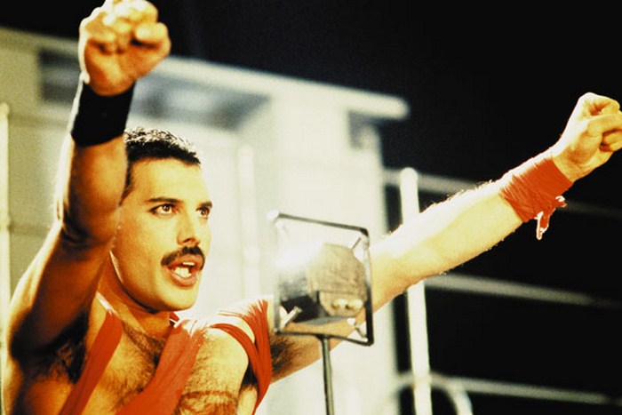 freddie-mercury_5 (700x467, 59Kb)