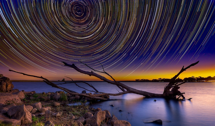 startrails13 (700x412, 283Kb)