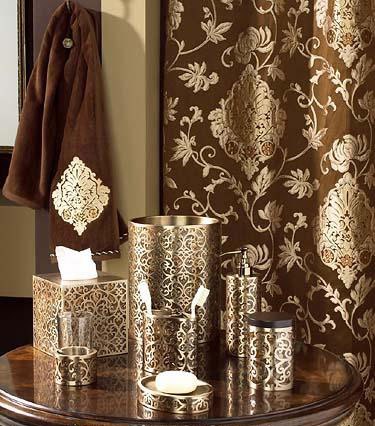 small-bathroom-decorating-ideas-accessories-damask (375x426, 59Kb)