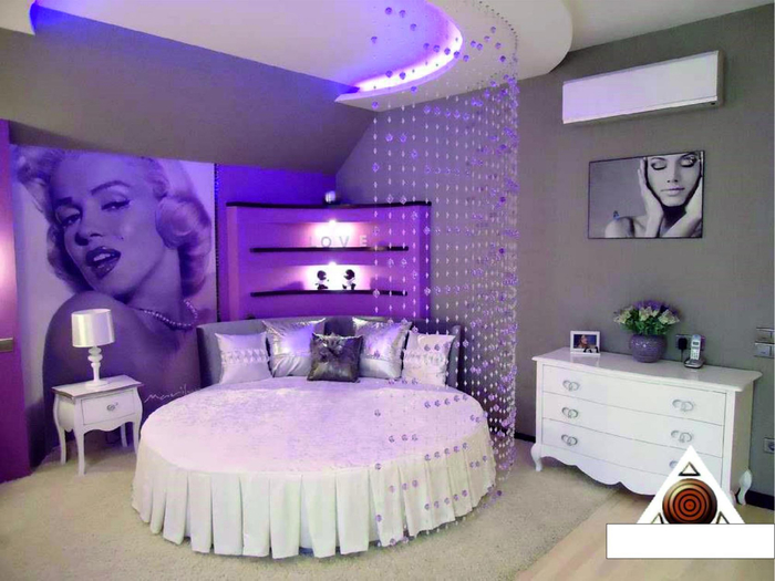 Дизайн спальни с комнатными цветами