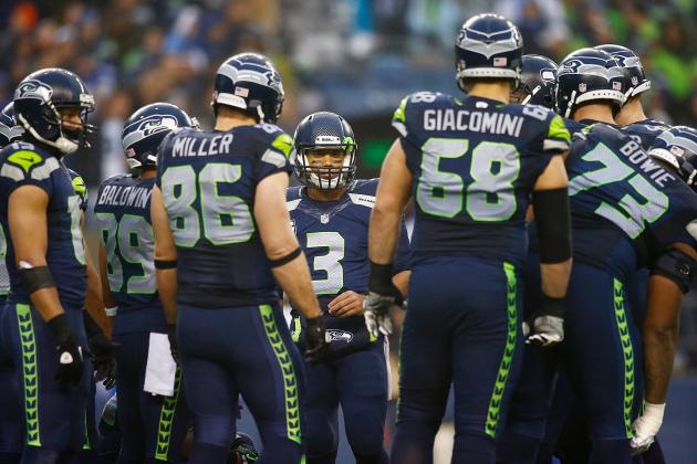 hi-res-458918697-russell-wilson-of-the-seattle-seahawks-calls-a-play_crop_north (630x420, 48Kb)